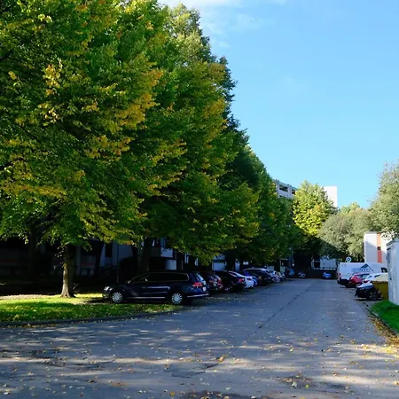 Charmantes In Messe-naehe Mit Parkplatz Hannover